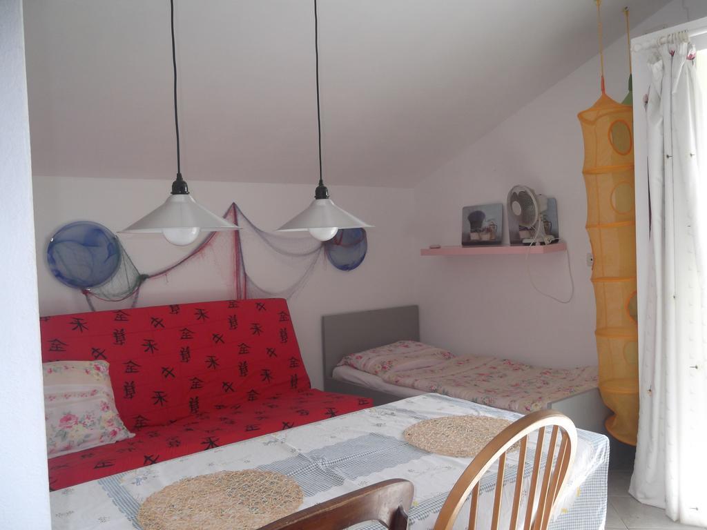 Apartments Vanda Vrboska Oda fotoğraf